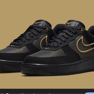 Nike Air Force 1”Legendary- liquid gold and black